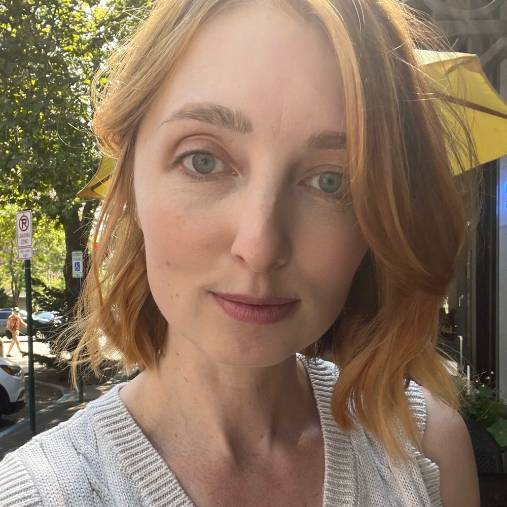 Meet your Posher, Elizabeth